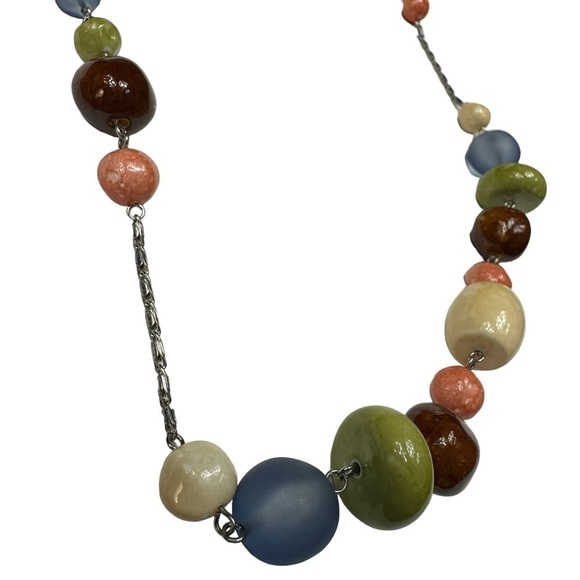 Five (5) Gorgeous Beaded Vintage Necklaces - Picture 5 of 13